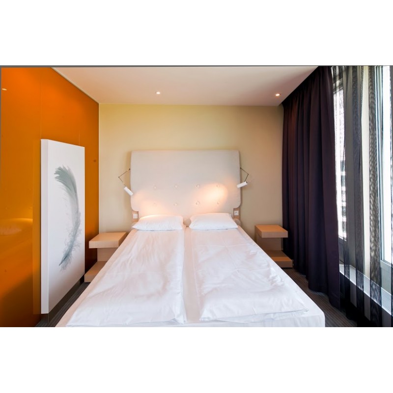 zasłony zaciemniające hotel Warszawa
