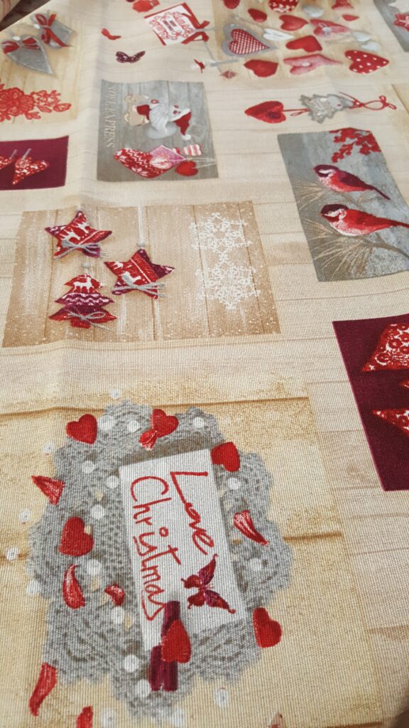 tkaniny świąteczne dostępne w Białymstoku